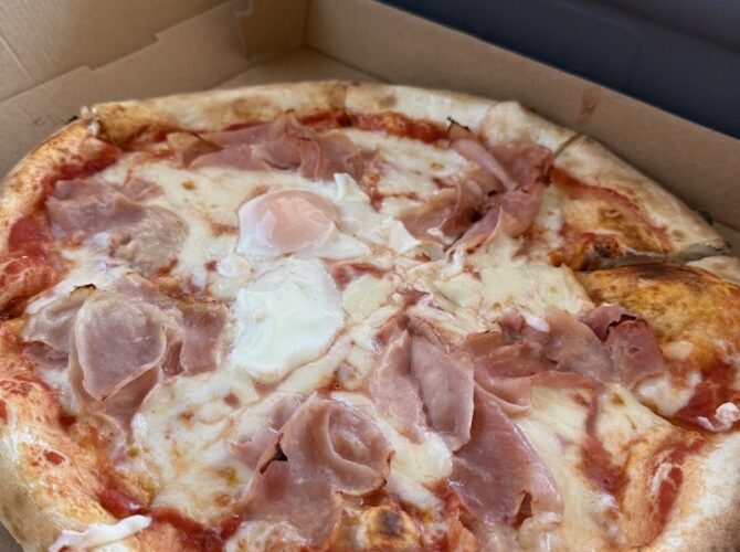 Restaurant Via Vai – Italian Food à Luxembourg (Ville), Luxembourg