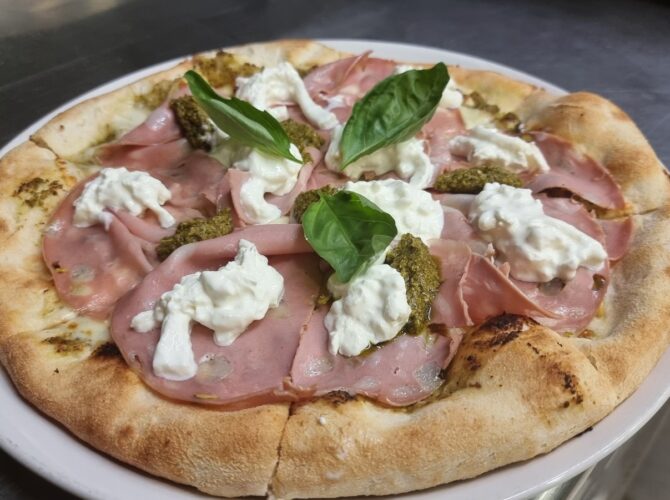 Restaurant Via Vai – Italian Food à Luxembourg (Ville), Luxembourg