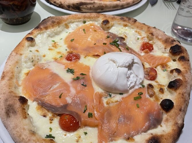 Restaurant Villa Dondelli à Paris, France