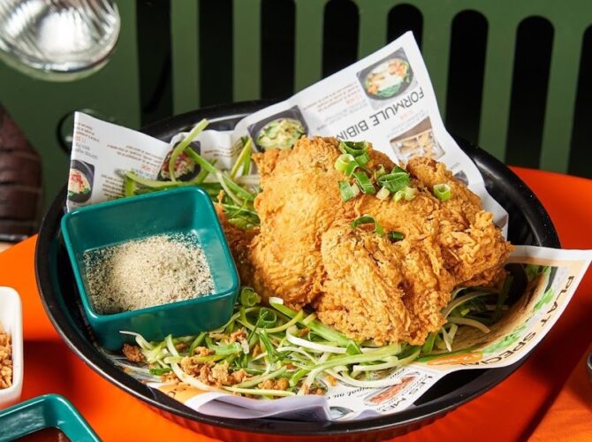 Restaurant Winner’s Chicken (rue des Plantes) à Paris, France