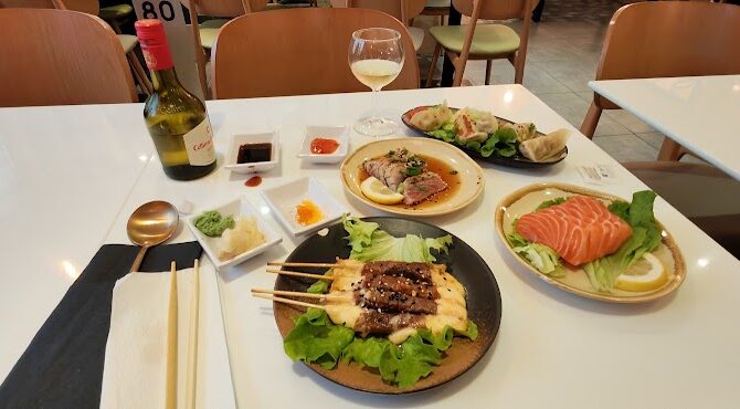 Restaurant YUMMY ASIAN FOOD à Paris, France