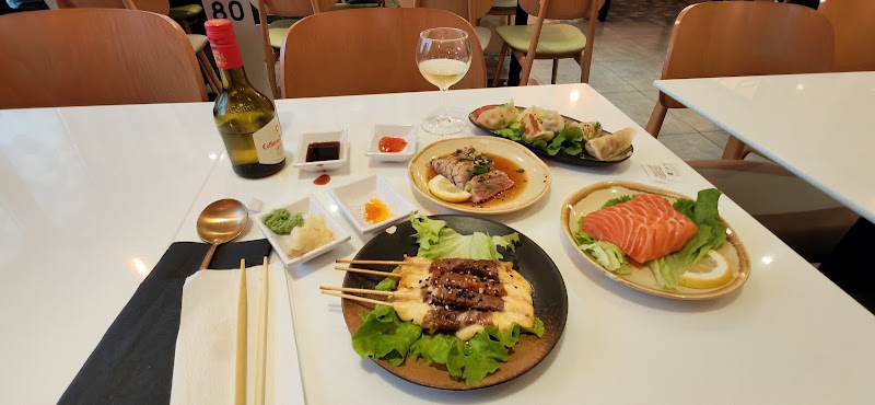 Restaurant YUMMY ASIAN FOOD à Paris, France — photo 2