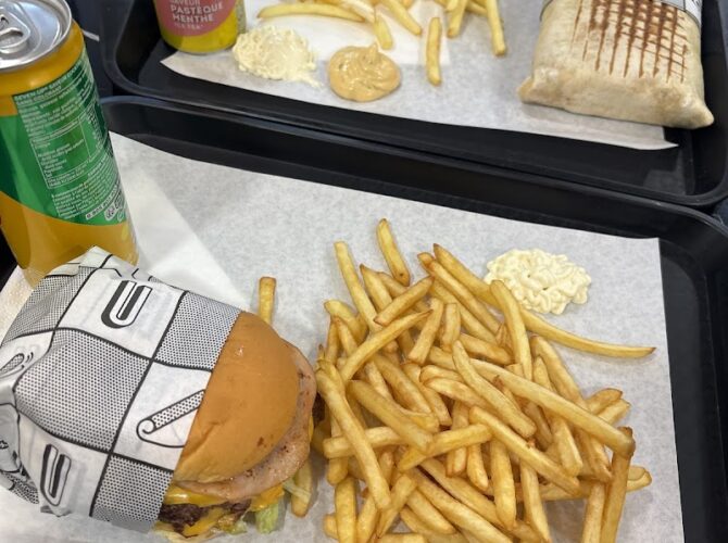 Restaurant YUM’S à Paris, France