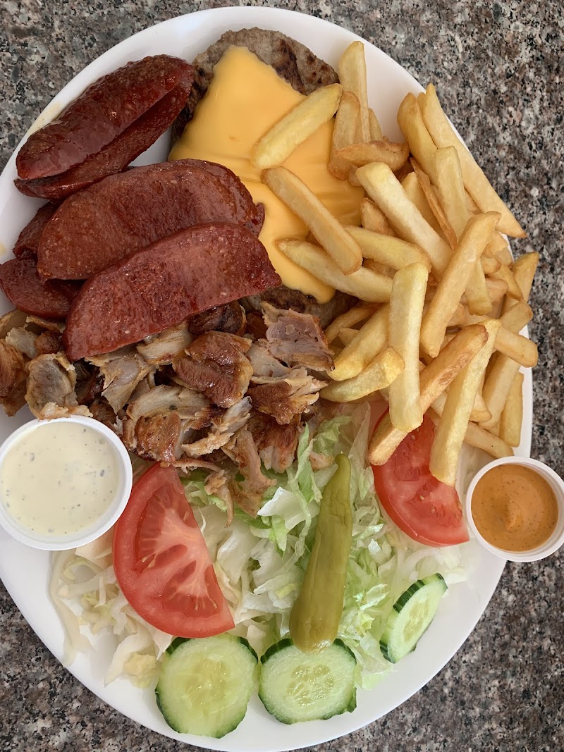 Restaurant Amed à Schifflange, Luxembourg — photo 3