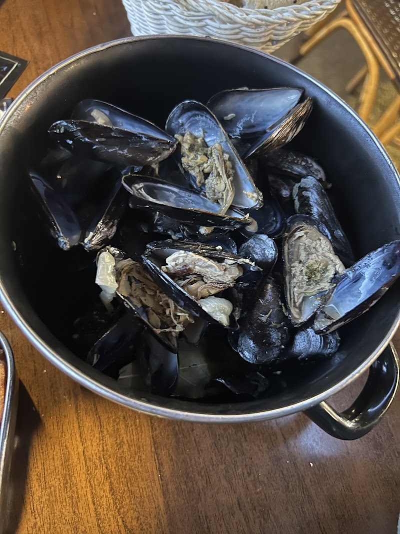 Restaurant Au Chalutier à Honfleur, France — photo 3