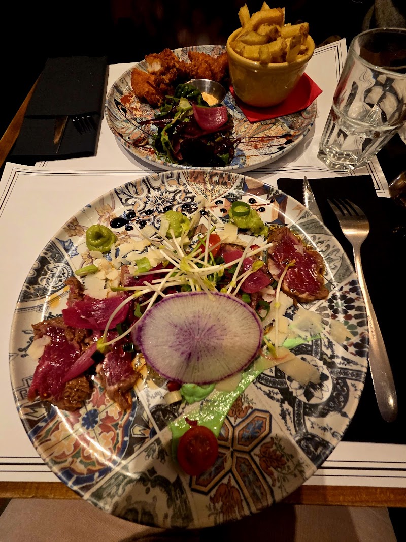 Restaurant Bistrot Le Poincaré à Paris, France — photo 2