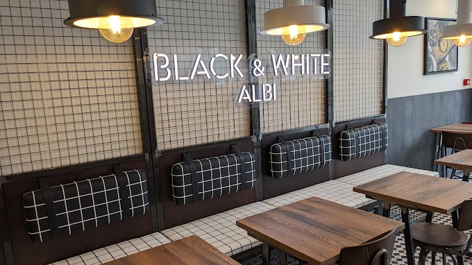 Restaurant Black & White Burger Albi à Albi, France
