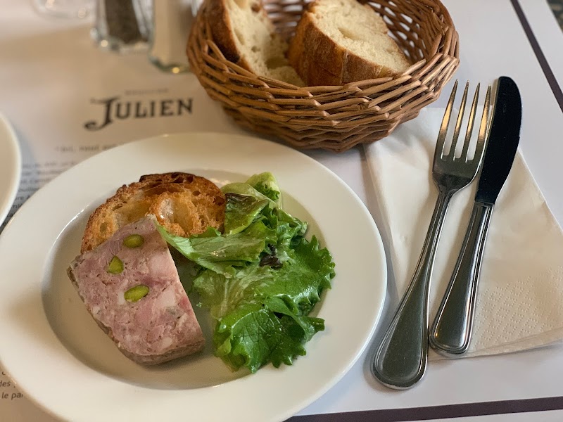 Restaurant Bouillon Julien à Paris, France — photo 2
