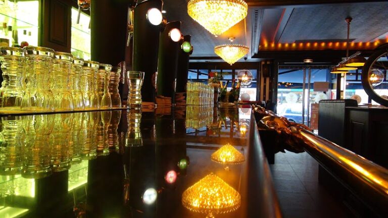 Restaurant Brasserie de Normandie à Le Havre, France — photo 1