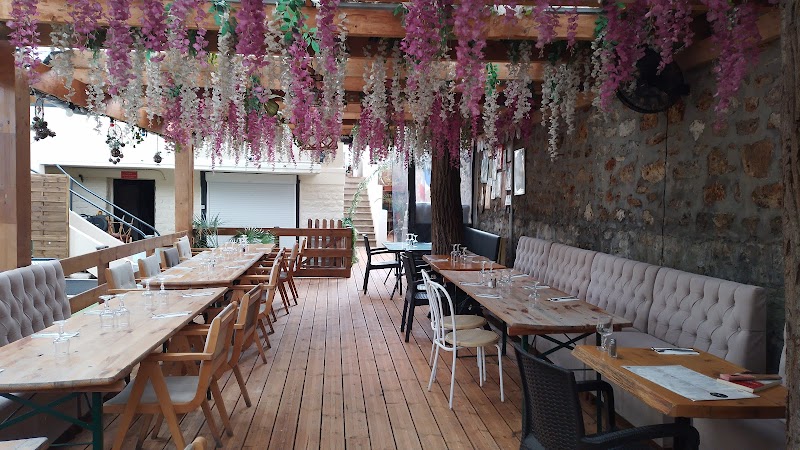 Brasserie Le Paris – Restaurant & Pub à Créteil, France — photo 2