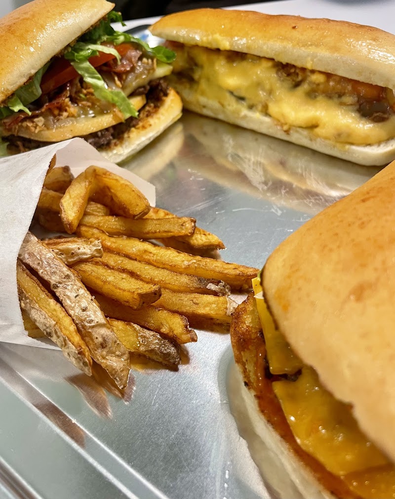 Restaurant Bryant Burgers – Homemade with love. High Quality. à Le Rove, France — photo 2