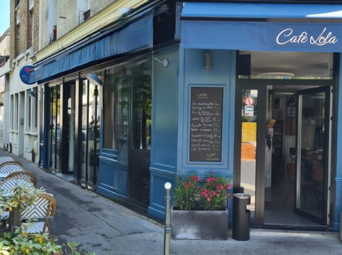 Restaurant Café Lola 92 à Asnières-sur-Seine, France