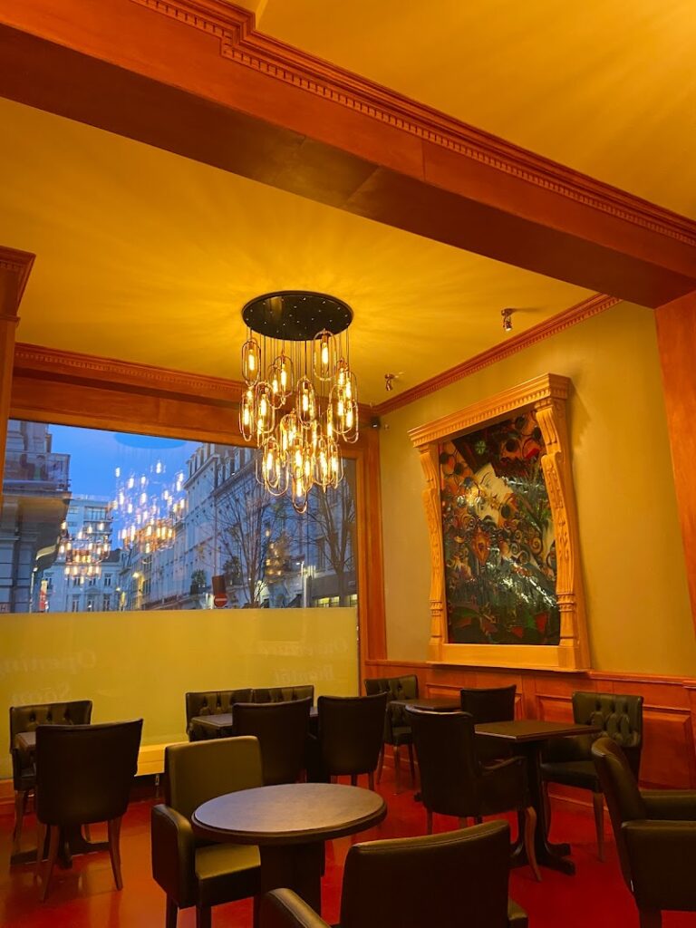 Chez Jules Brasserie