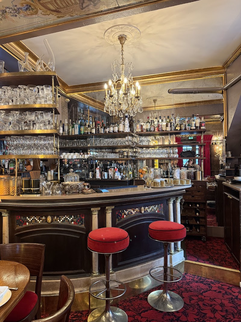 Chez Julien — photo 2