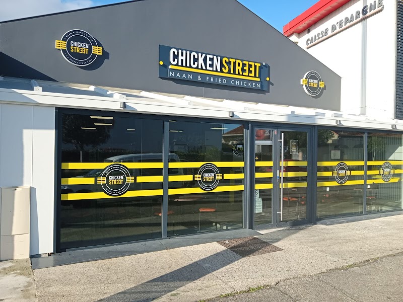 Chicken Street Montélimar Naan & Fried Chicken