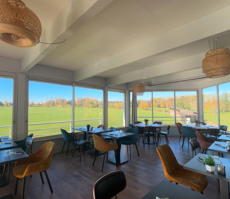 Restaurant Comptoir du Green à Quetigny, France — photo 3