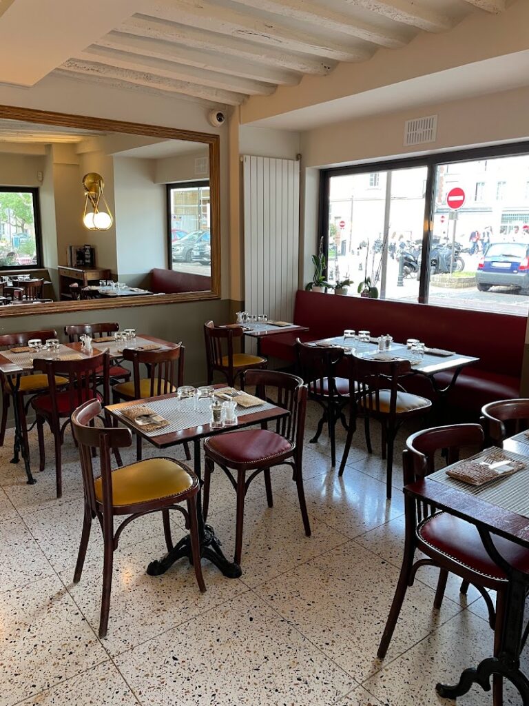 Restaurant Frère & Soeur à Saint-Maur-des-Fossés, France — photo 1