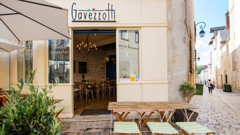 Restaurant Gavezzotti à Orléans, France — photo 1