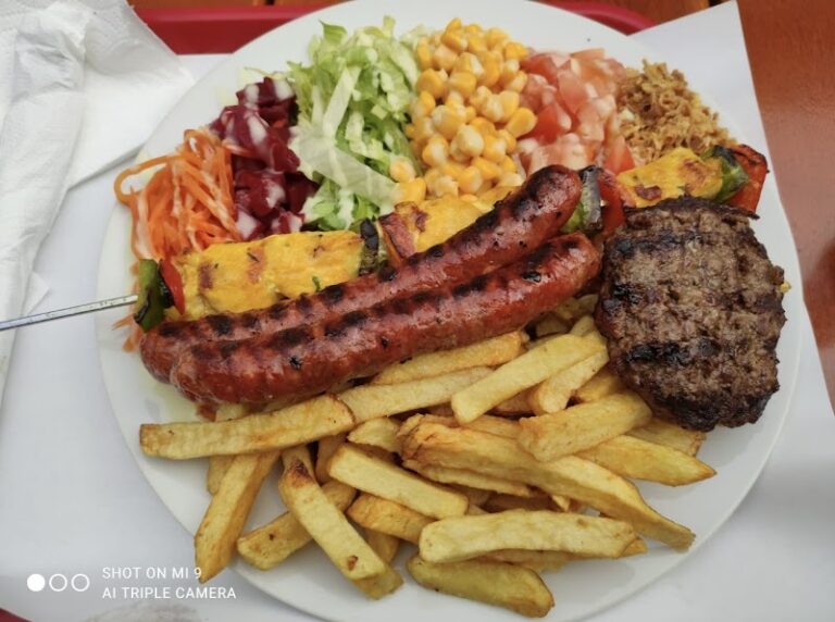 Restaurant Grillade Au familial à Marseille, France — photo 1