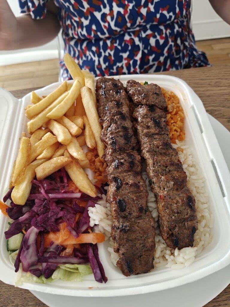 Restaurant Hayal Grill à Noisy-le-Sec, France — photo 1