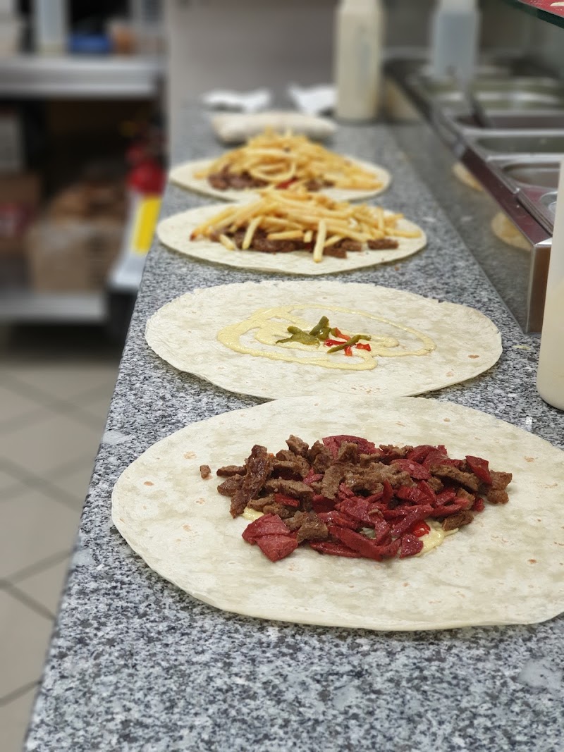 Restaurant King Kebab Tacos à Montélimar, France — photo 2