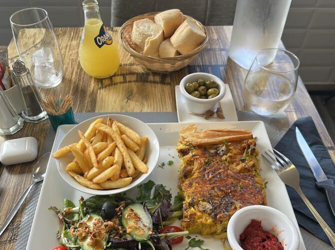 Restaurant L’ opale marseillaise à Marseille, France