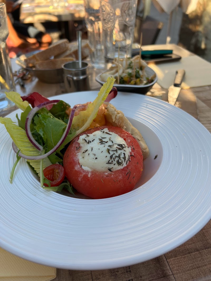 Restaurant La Bodega à Clermont-l'Hérault, France — photo 3