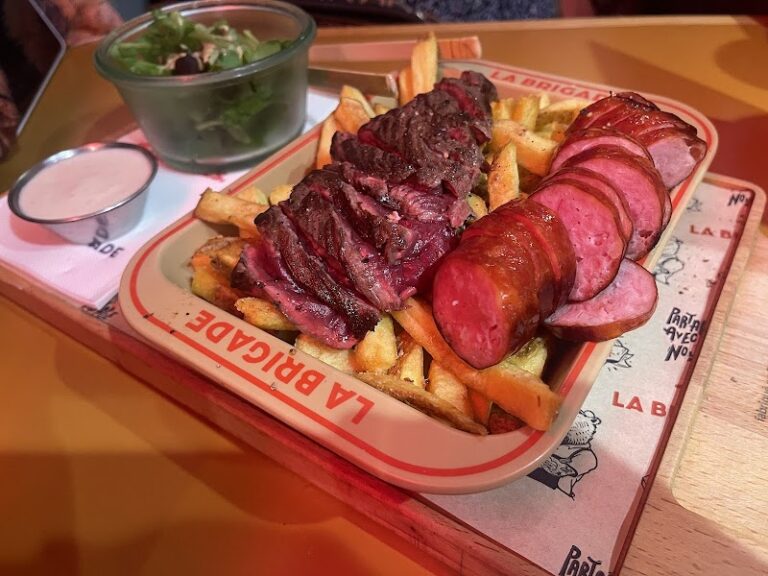 La Brigade – Oberkampf – Restaurant Paris 11 à Paris, France