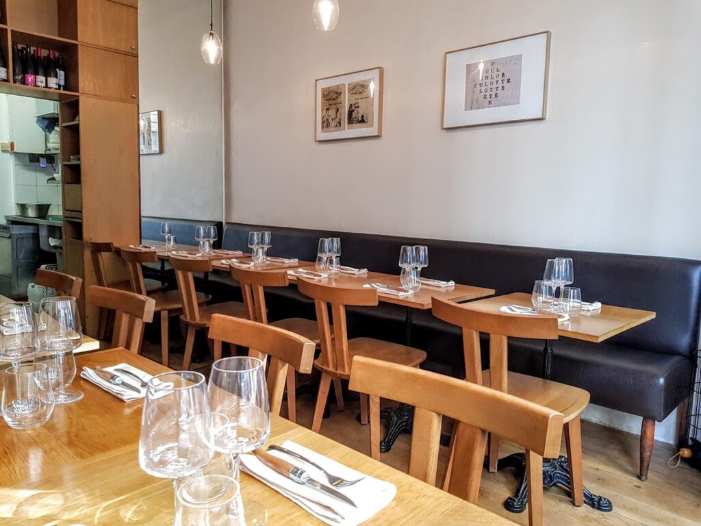 Restaurant La Grivoiserie à Paris, France