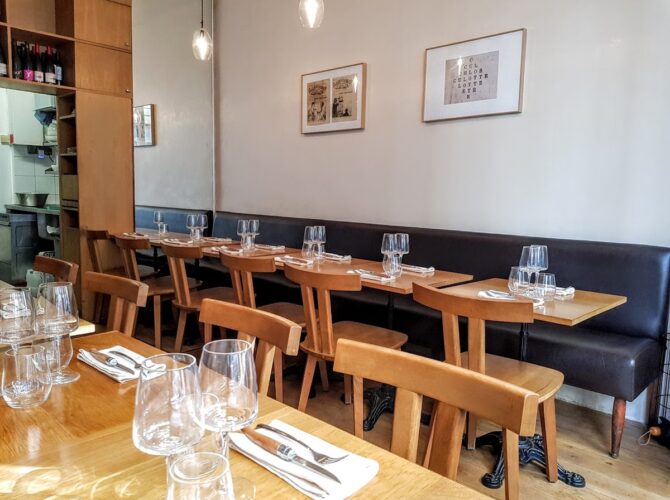 Restaurant La Grivoiserie à Paris, France