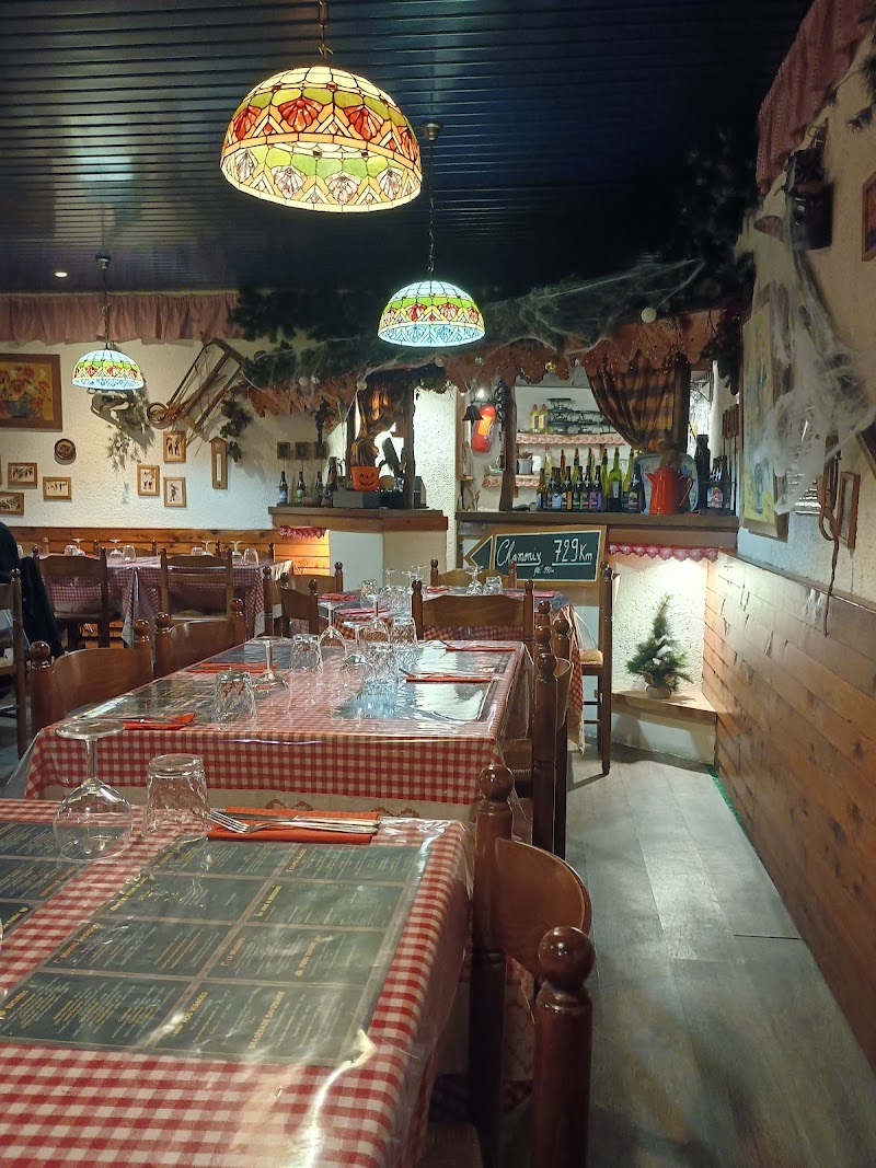 Restaurant La Marmotte à Albi, France — photo 2