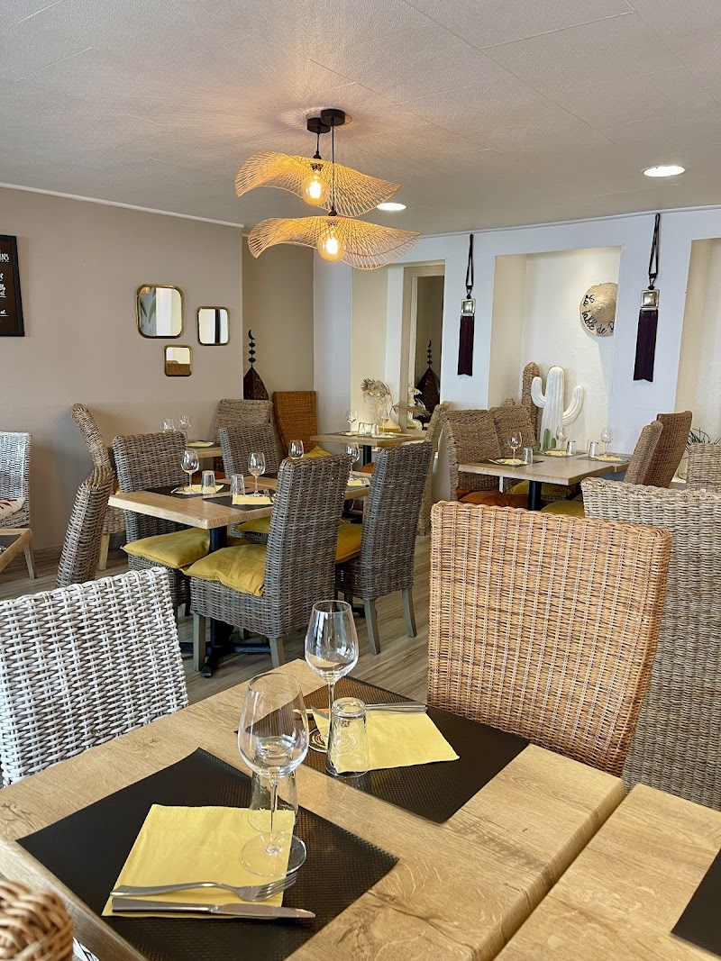 Restaurant La Table De Rédouane à Clermont-l'Hérault, France — photo 2