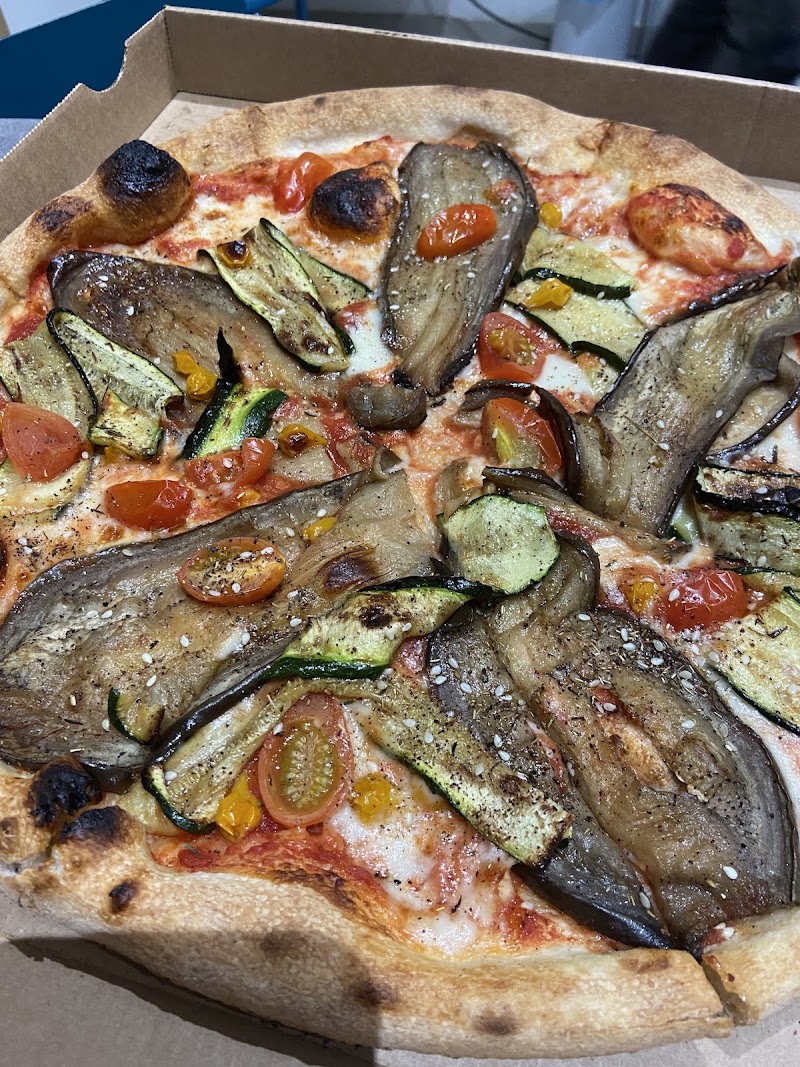 Restaurant L’artigiano – Pizzeria Narbonne à Narbonne, France — photo 2