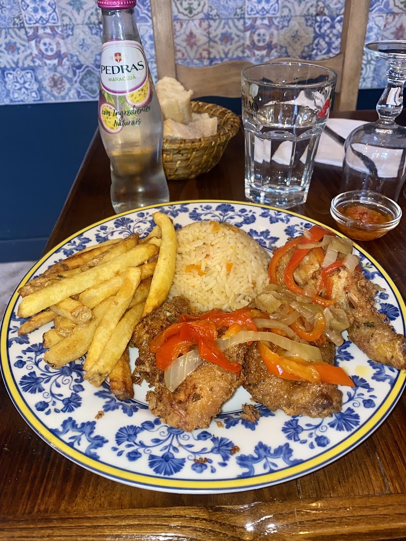 Restaurant L’As du Poulet à Paris, France — photo 2