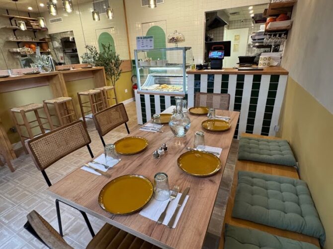 Restaurant L’As du Shawarma à Paris, France