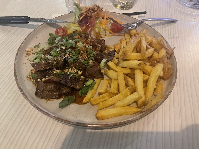 Restaurant Le Bistro Onego à Clermont-l'Hérault, France — photo 2