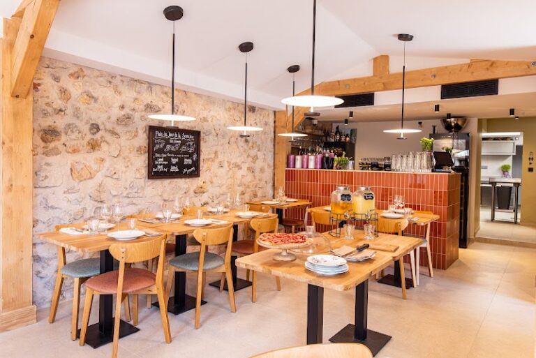Restaurant Le Bistrot de Mentone à Lorgues, France — photo 1