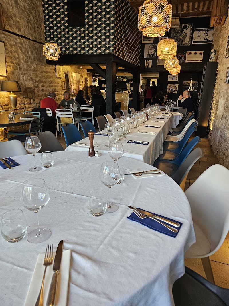 Restaurant Le Marilyn à Saint-Rémy-de-Provence, France — photo 2