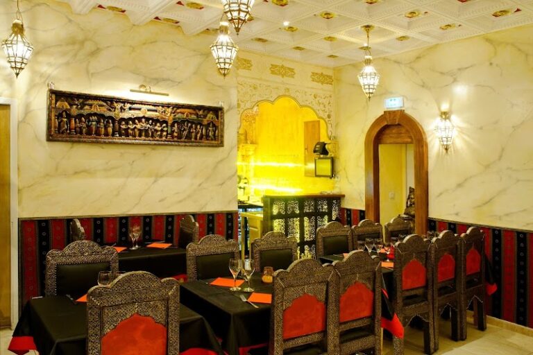 Restaurant Le Palais de l’Inde à Marseille, France — photo 1