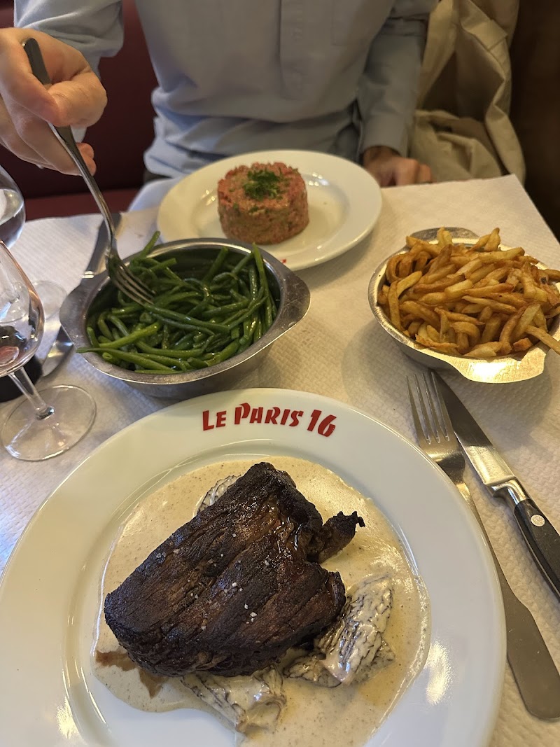 Restaurant Le Paris Seize à Paris, France — photo 2