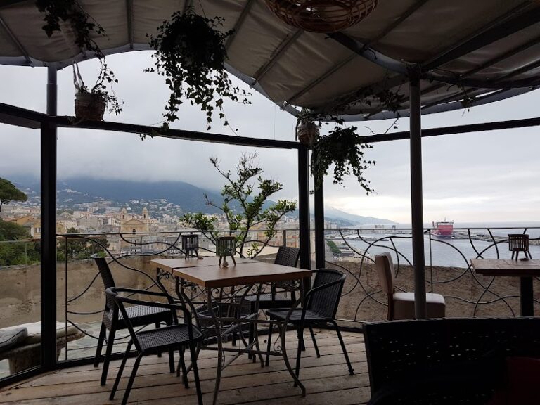 Restaurant Le Perchoir à Bastia, France — photo 1