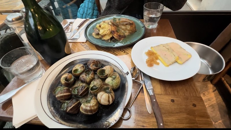 Restaurant Le P’tit Bougnat à Paris, France — photo 3