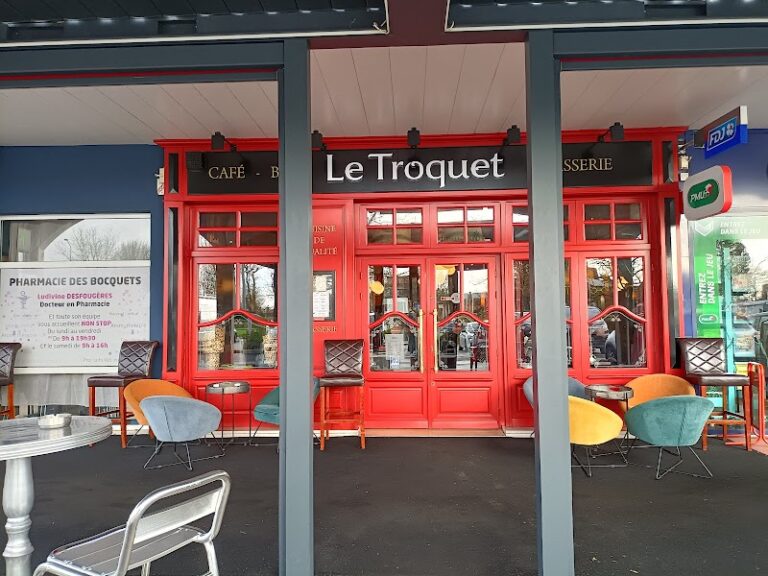 Restaurant Le Troquet à Bois-Guillaume, France — photo 1