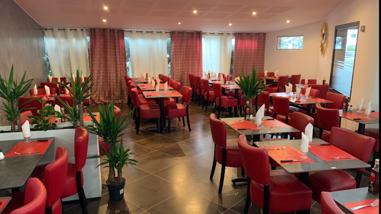 Restaurant L’Eléphant Nîmes à Nîmes, France — photo 1