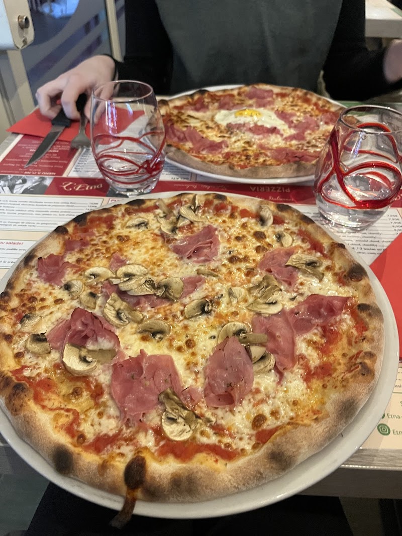 Restaurant L’Etna à Orléans, France — photo 2