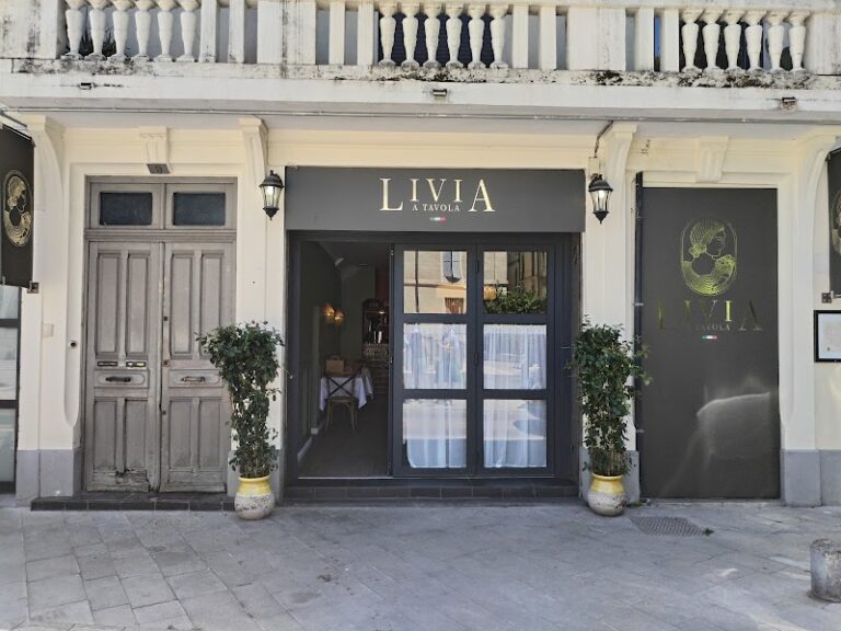 Livia a Tavola