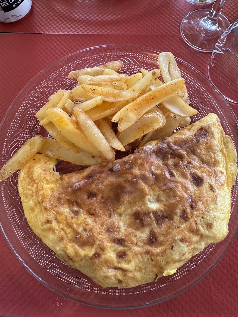 Restaurant L’omeletterie du fort à Lourdes, France — photo 3