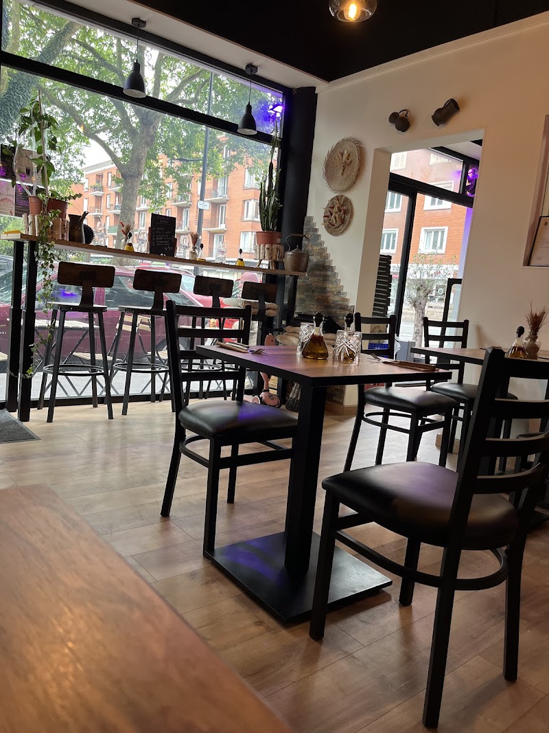 Restaurant Mona Lisa à Le Havre, France — photo 3