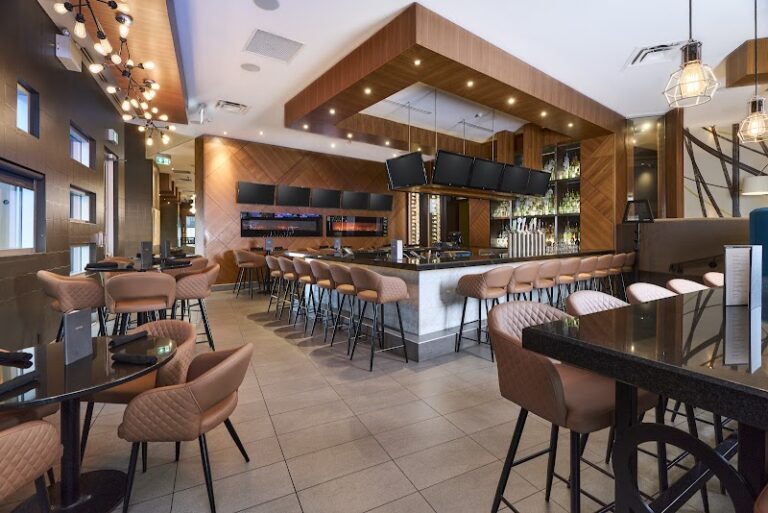 Moxies Moncton Restaurant à Moncton, Canada — photo 1