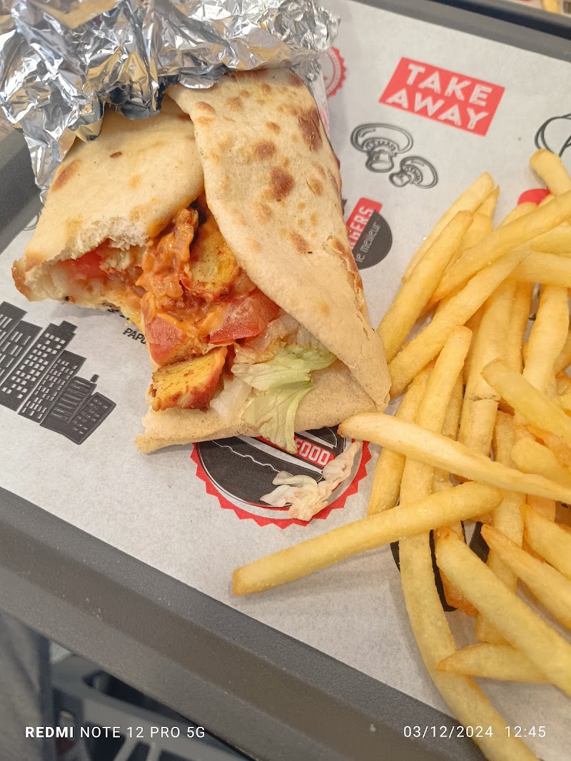 Restaurant Naan & co à Orange, France — photo 3
